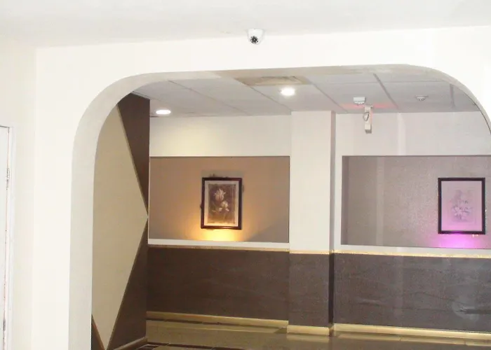 Hotel Inko 2*